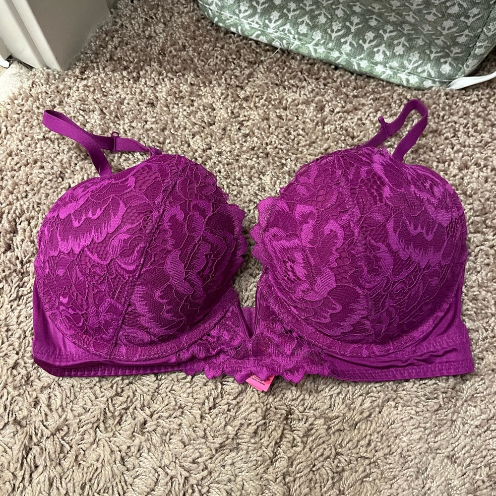 EUC La Senza beyond sexy bra 32D